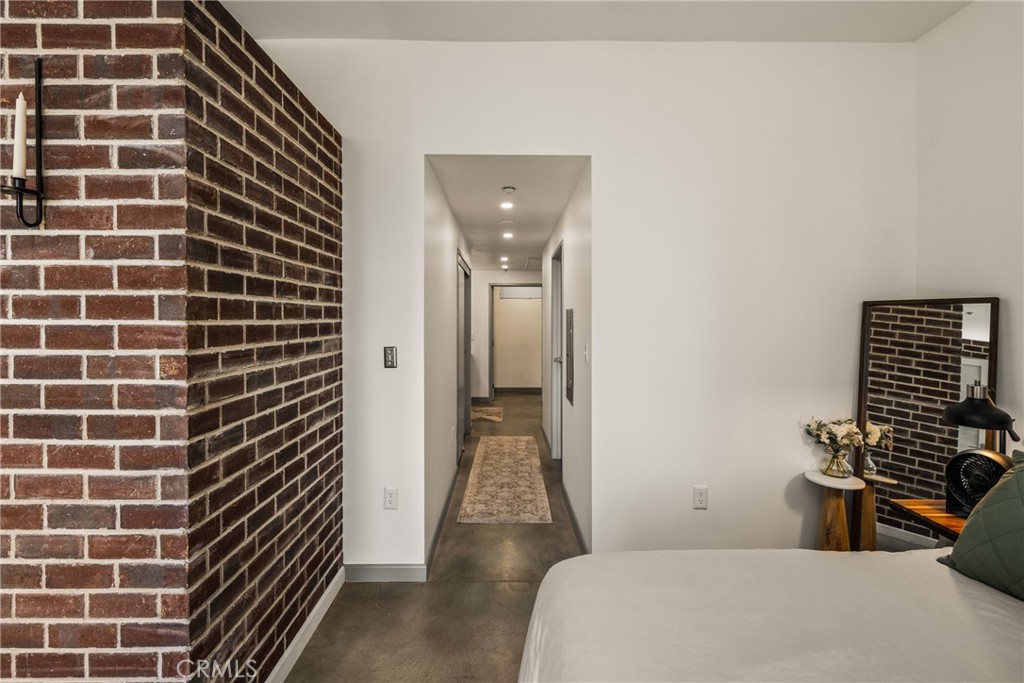 435 W Center Street Promenade 323