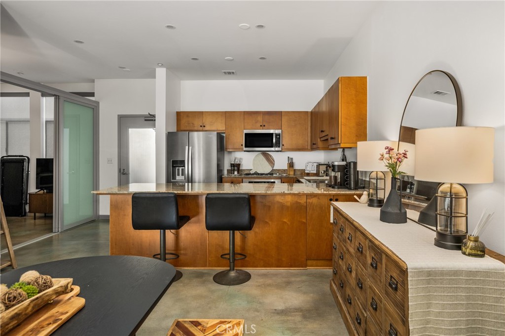 435 W Center Street Promenade 323