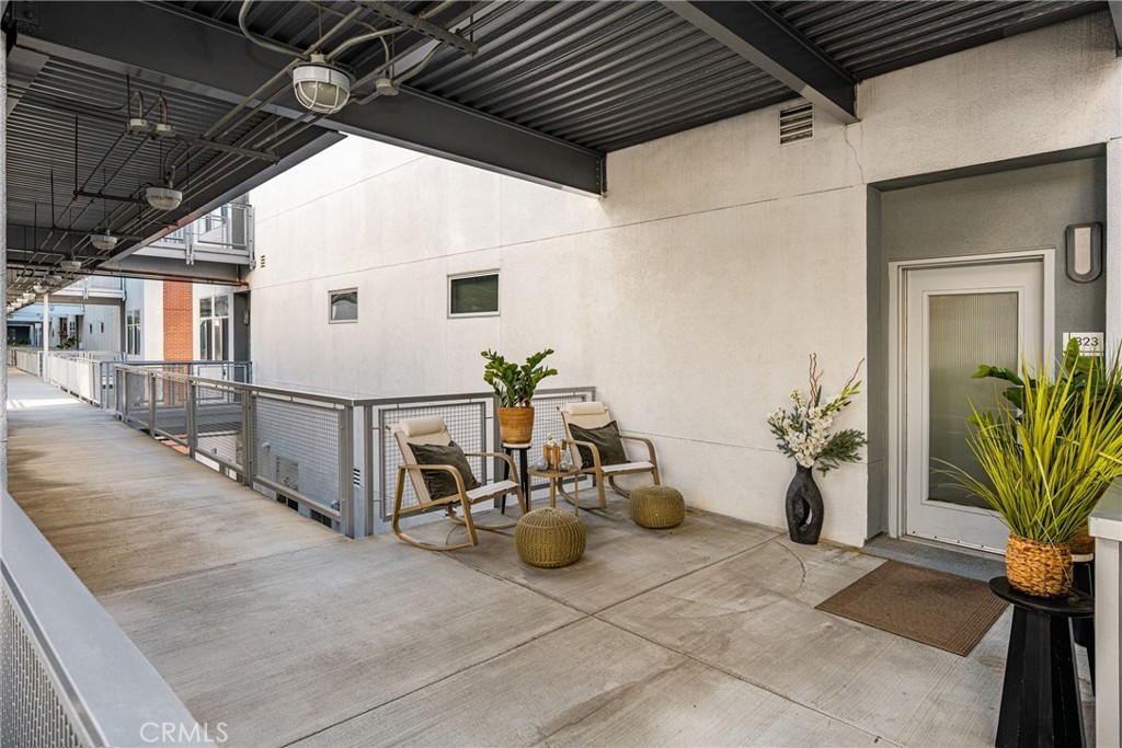 435 W Center Street Promenade 323