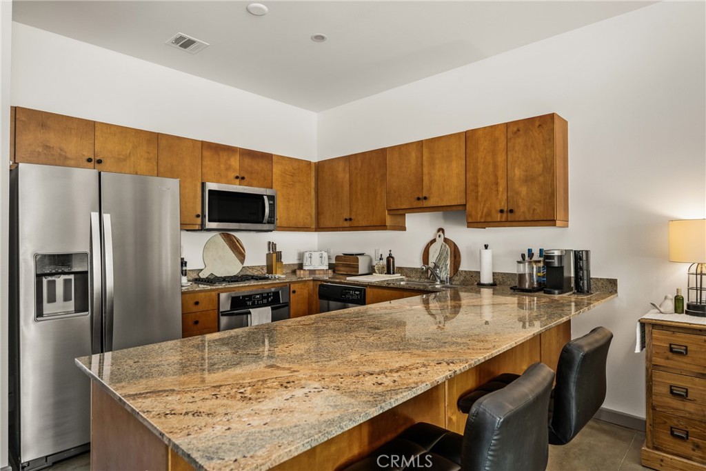 435 W Center Street Promenade 323