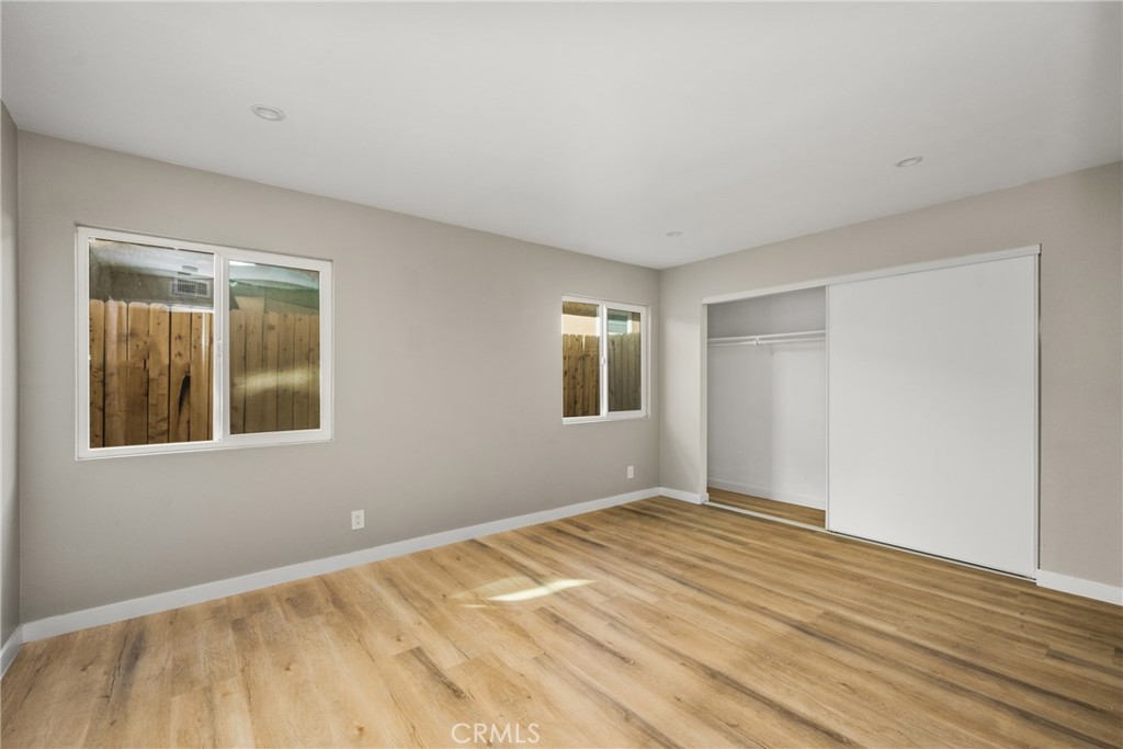 121 S Illinois Street 2