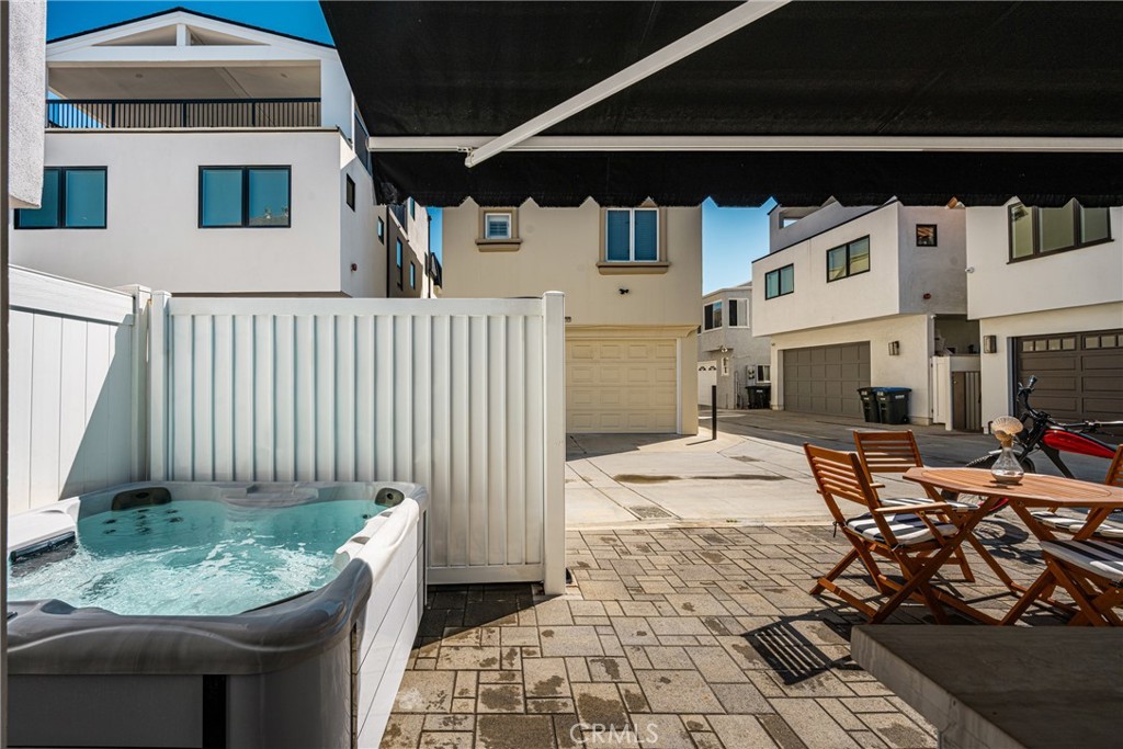 306 Alvarado