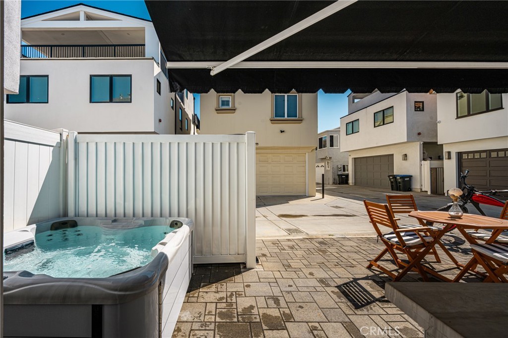 306 Alvarado