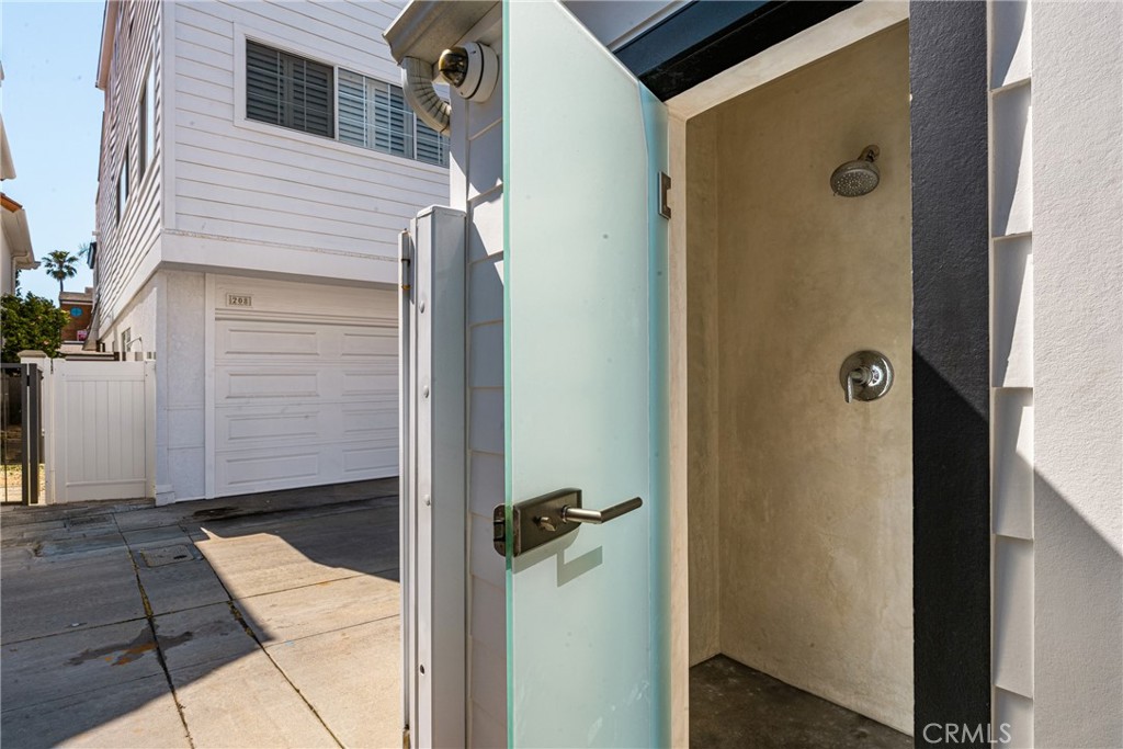 306 Alvarado