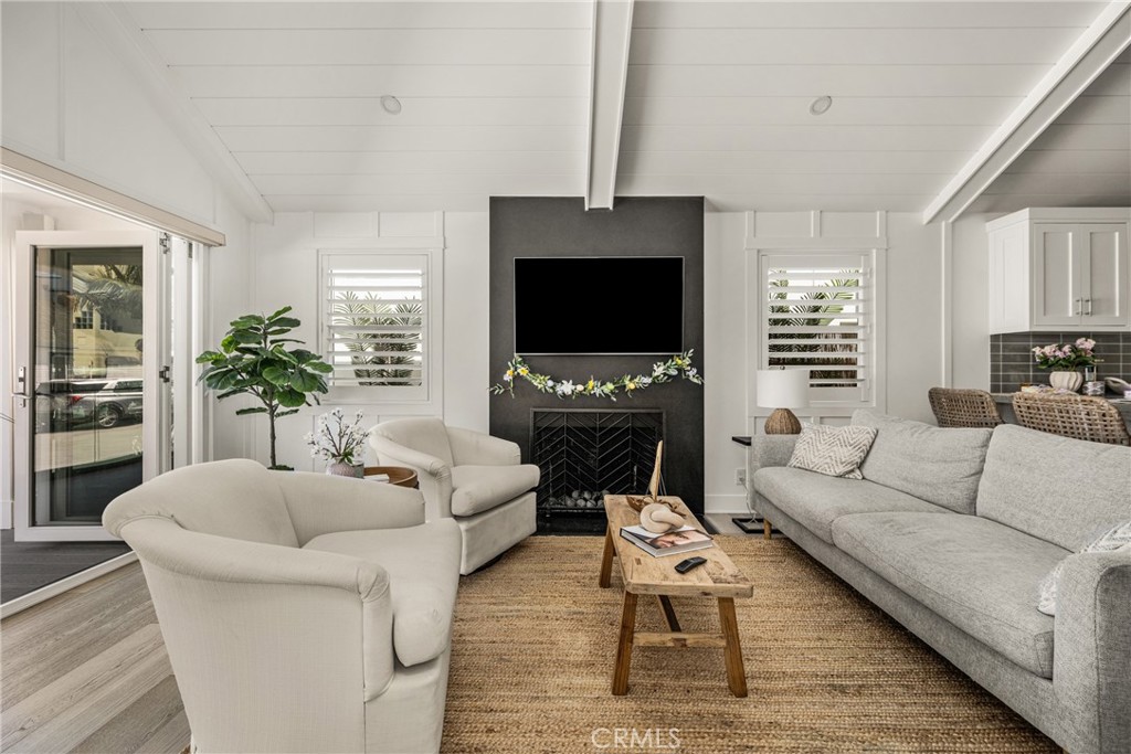 306 Alvarado