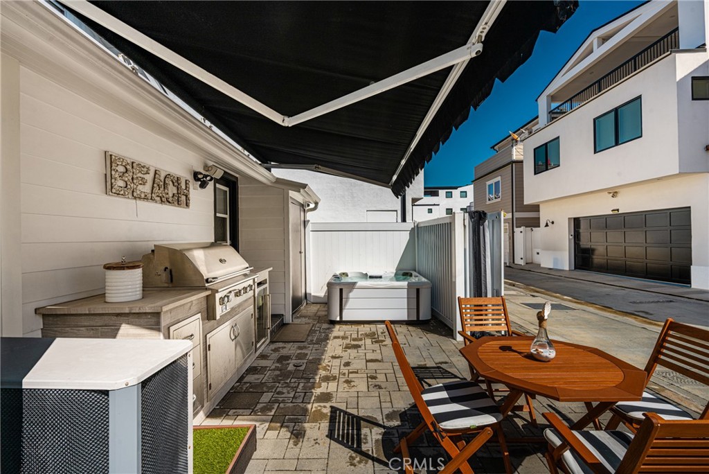 306 Alvarado