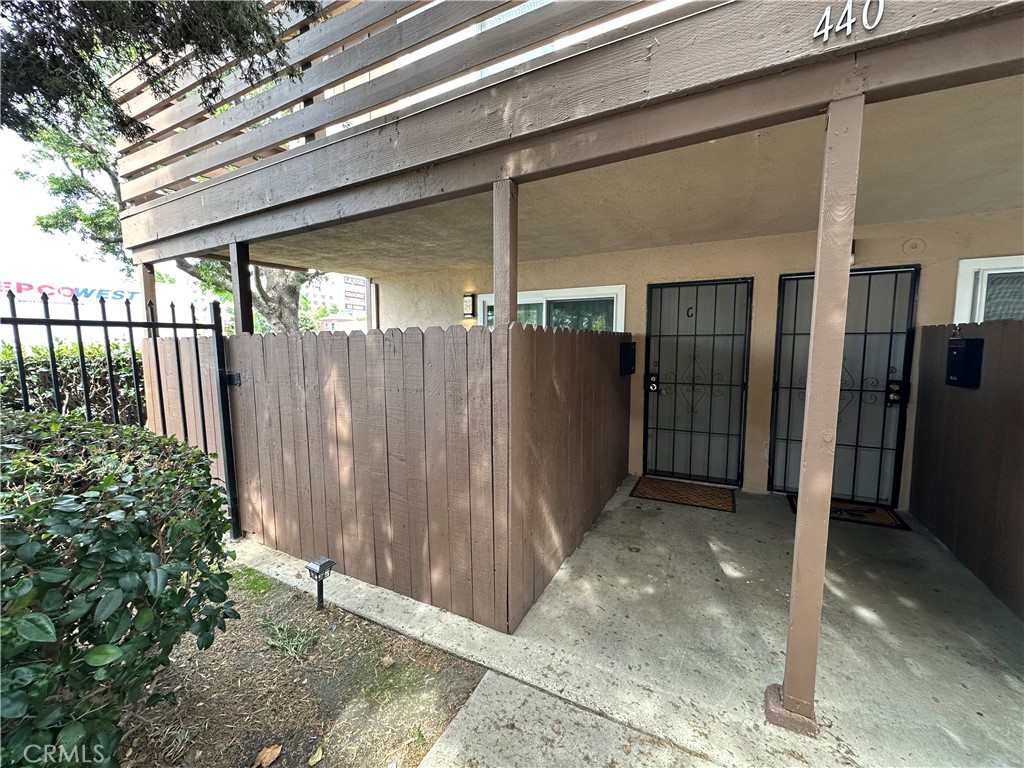 440 W Orangewood C