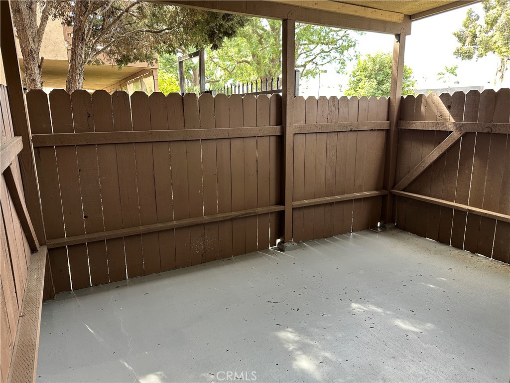 440 W Orangewood C