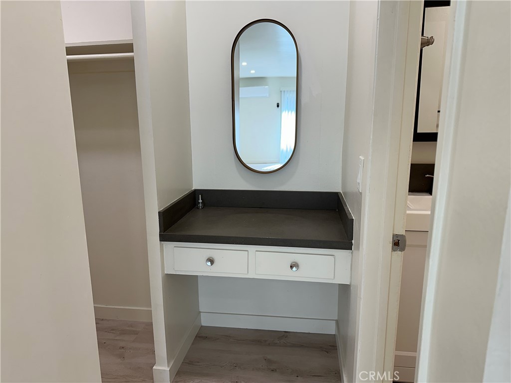 440 W Orangewood C
