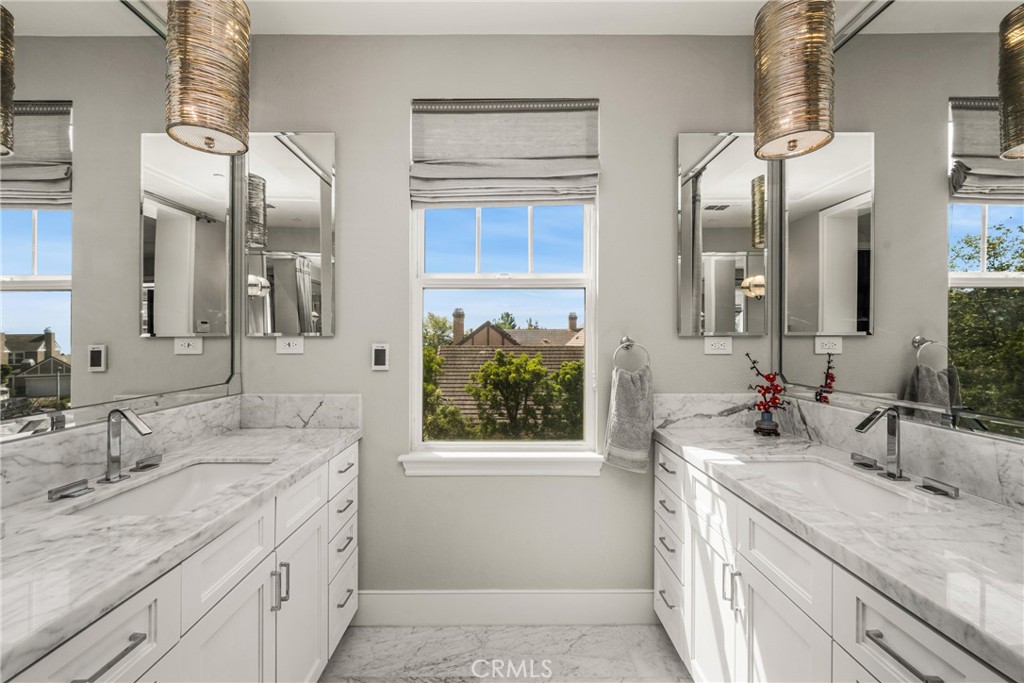 19240 Steeplechase Way
