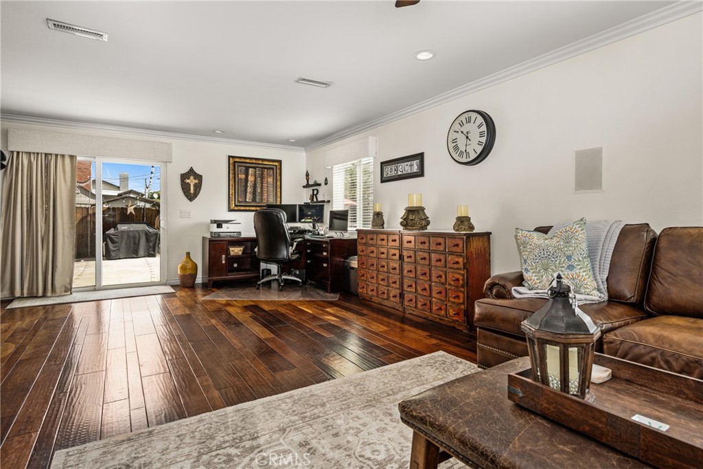 4882 McCormack