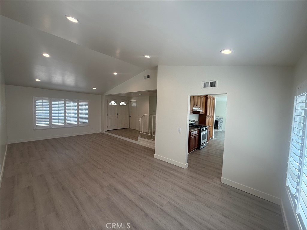 2214 Montague
