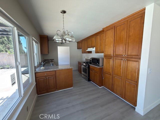 2214 Montague