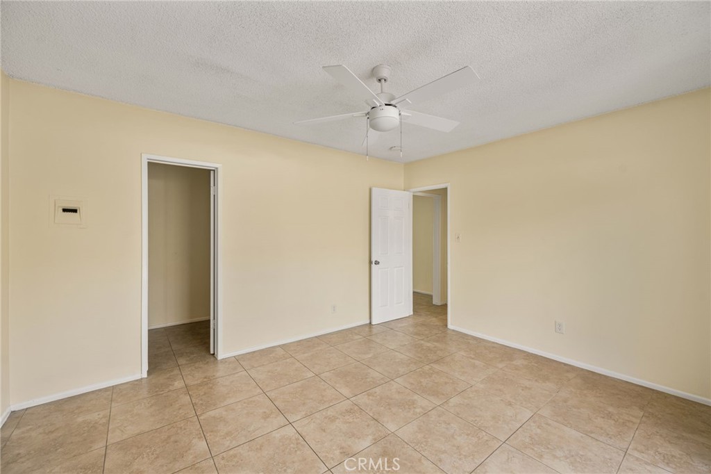 1256 N Placentia