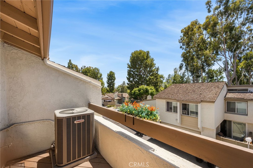 233 Mountain Court
