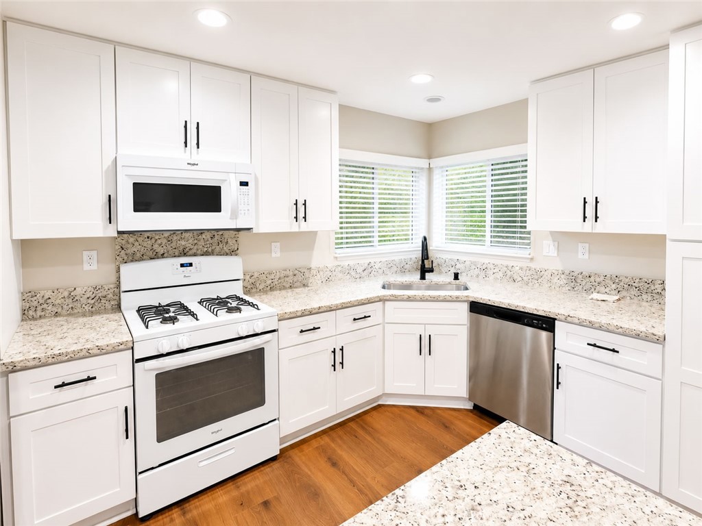 11987 Pomering Road