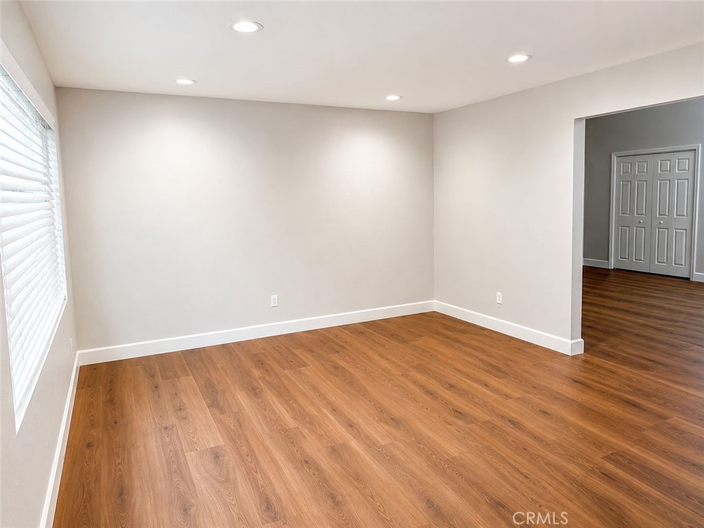 11987 Pomering Road