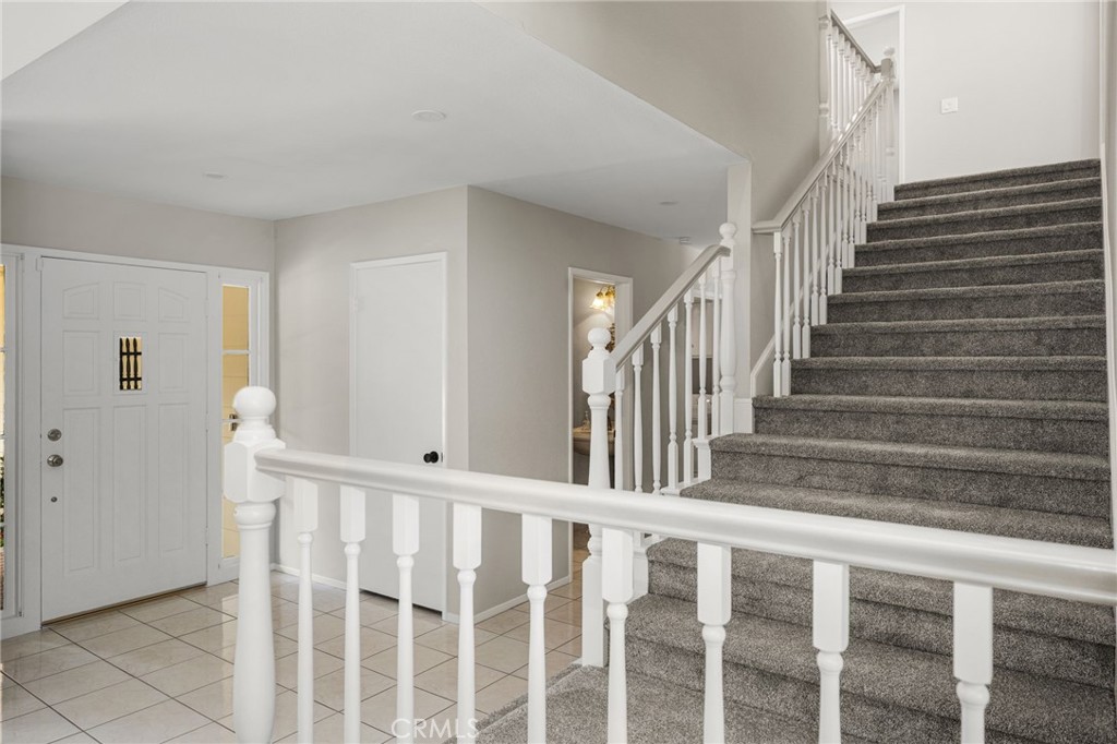 4431 E Olive Branch