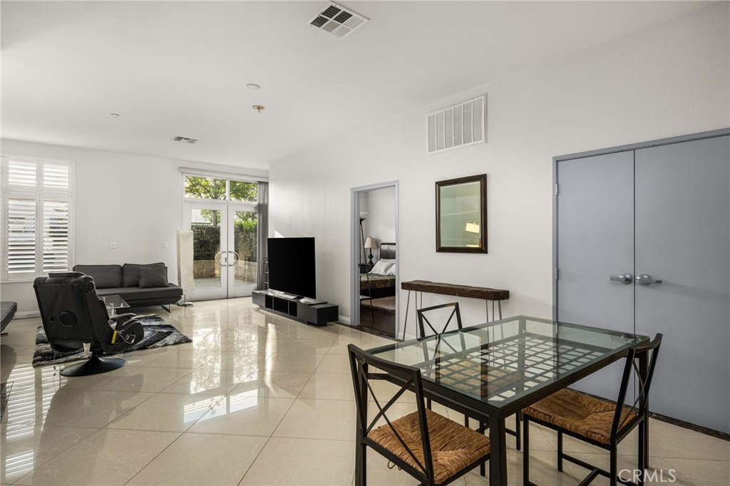 435 W Center Street Promenade 226