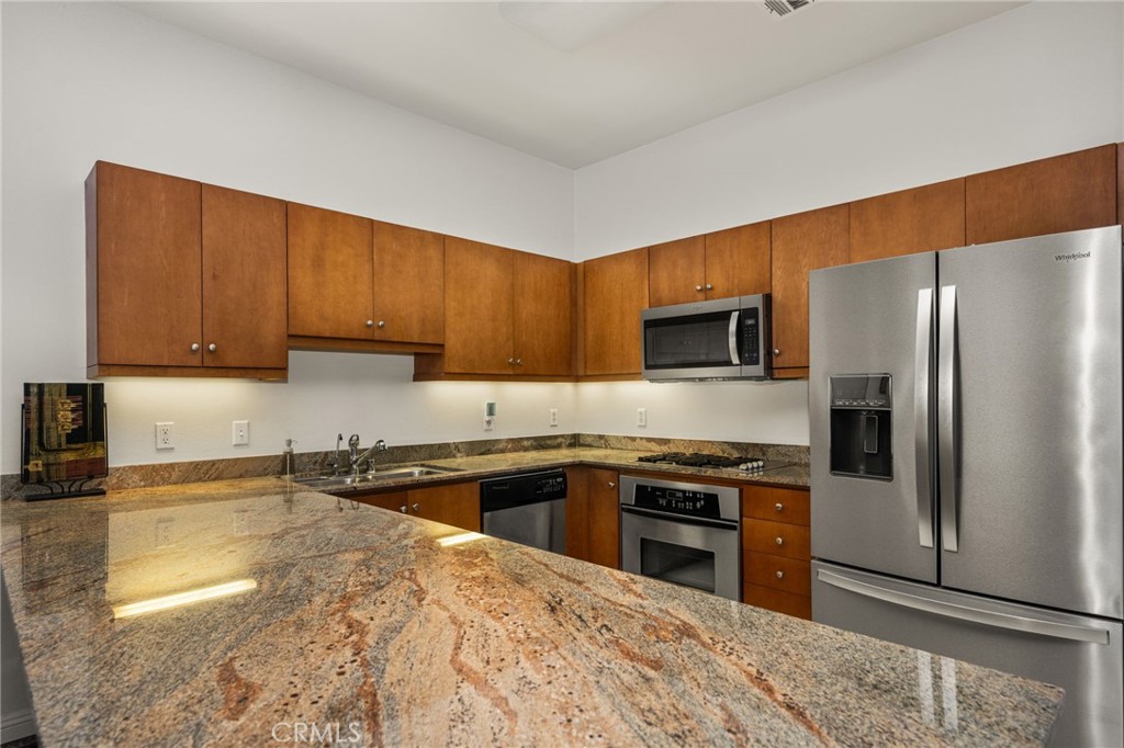 435 W Center Street Promenade 226