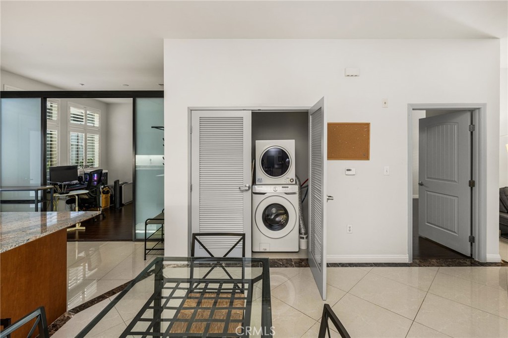 435 W Center Street Promenade 226
