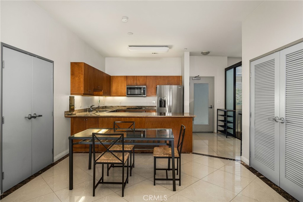 435 W Center Street Promenade 226
