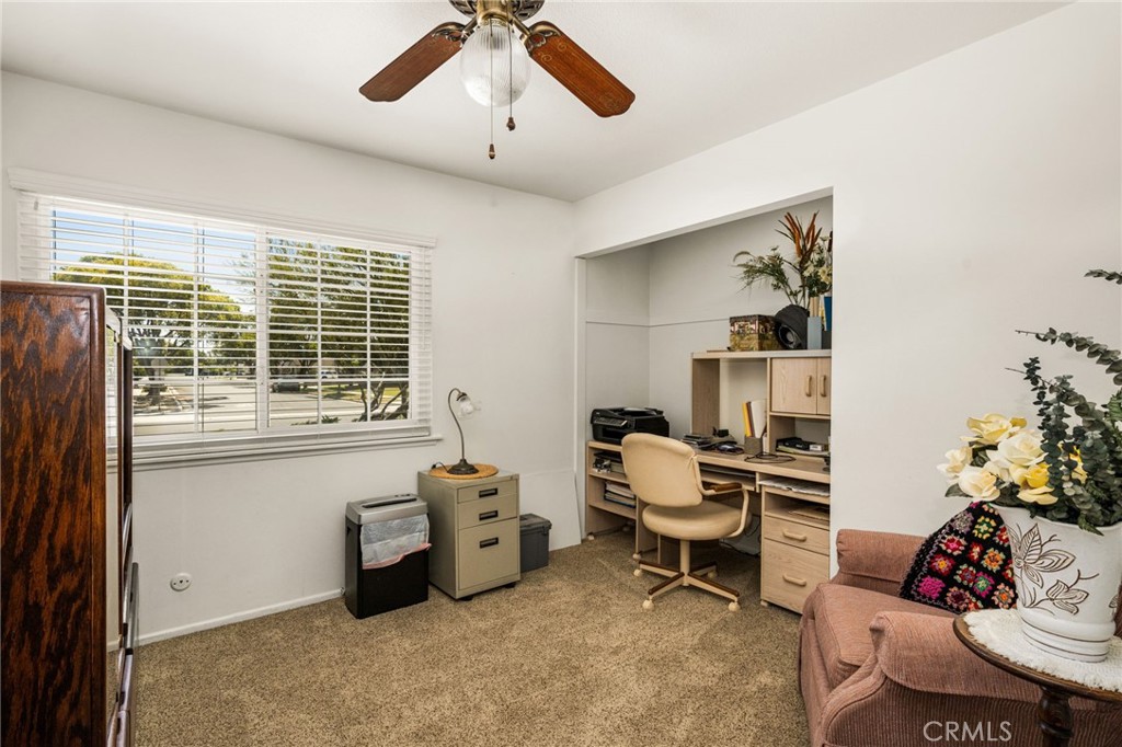 819 S Hastings