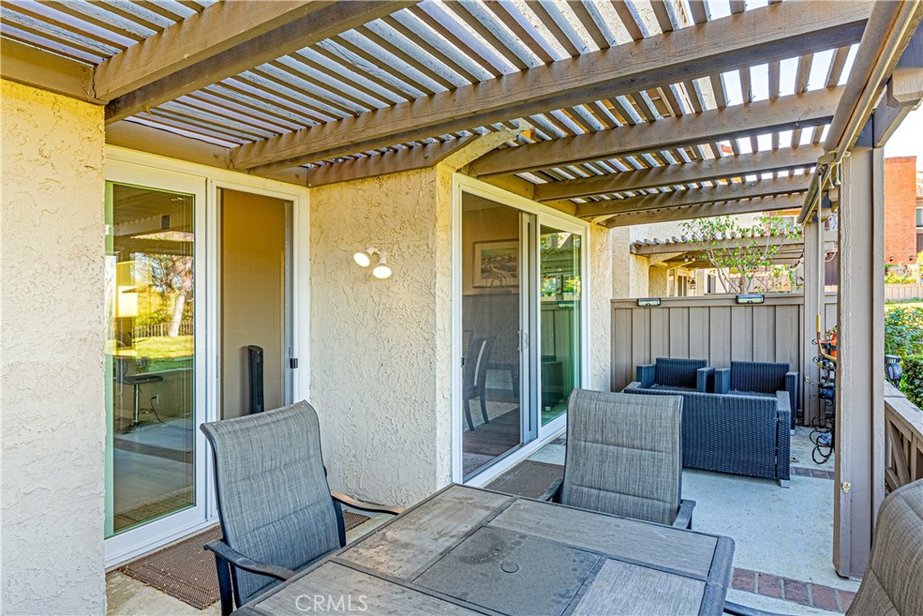 642 Colonial Circle
