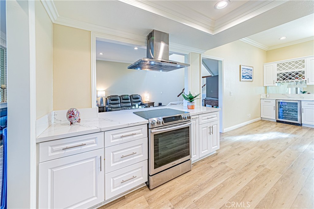 642 Colonial Circle