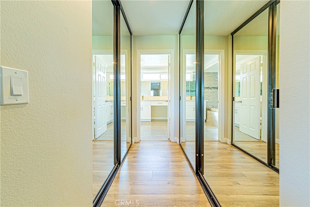 642 Colonial Circle