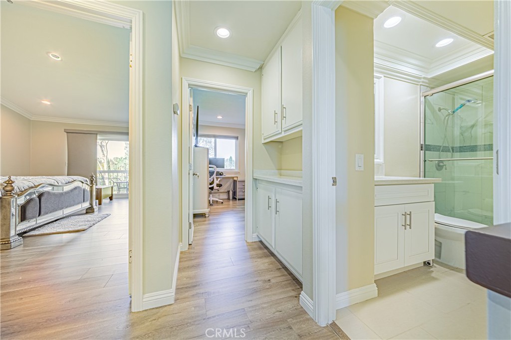 642 Colonial Circle