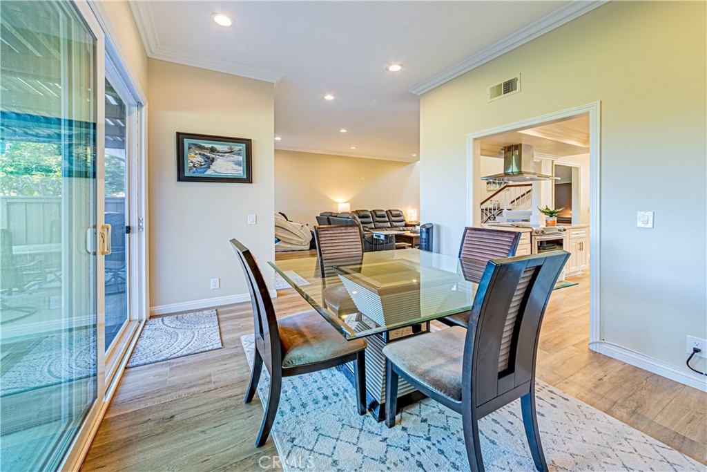 642 Colonial Circle