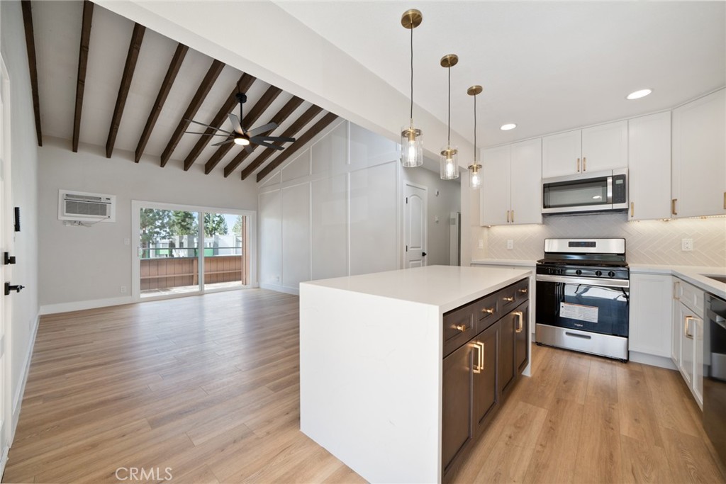 1001 W Stevens Avenue 201