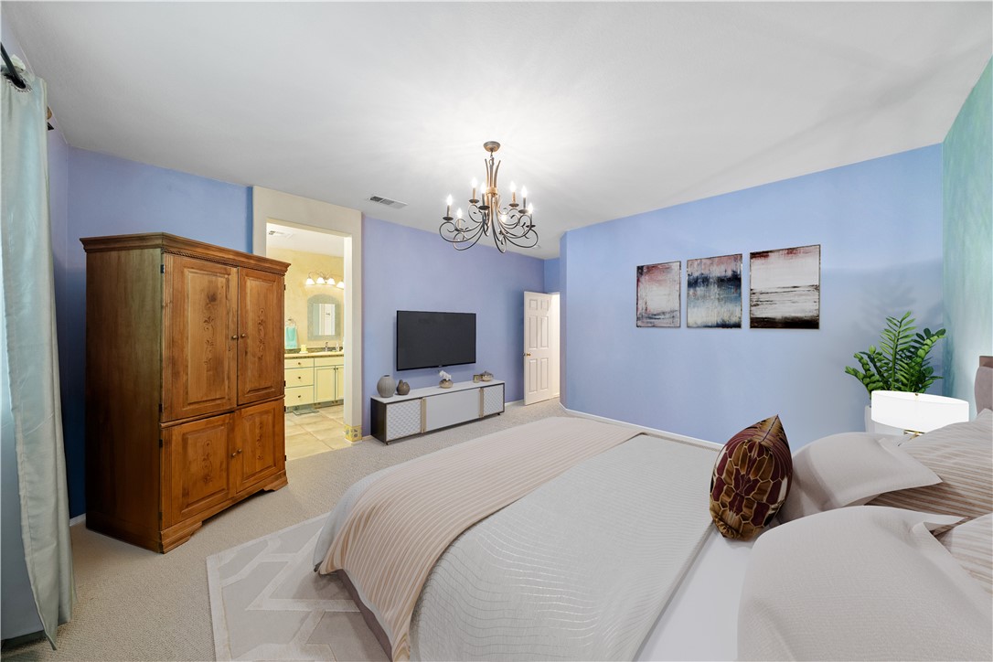 15080 Knollwood Street