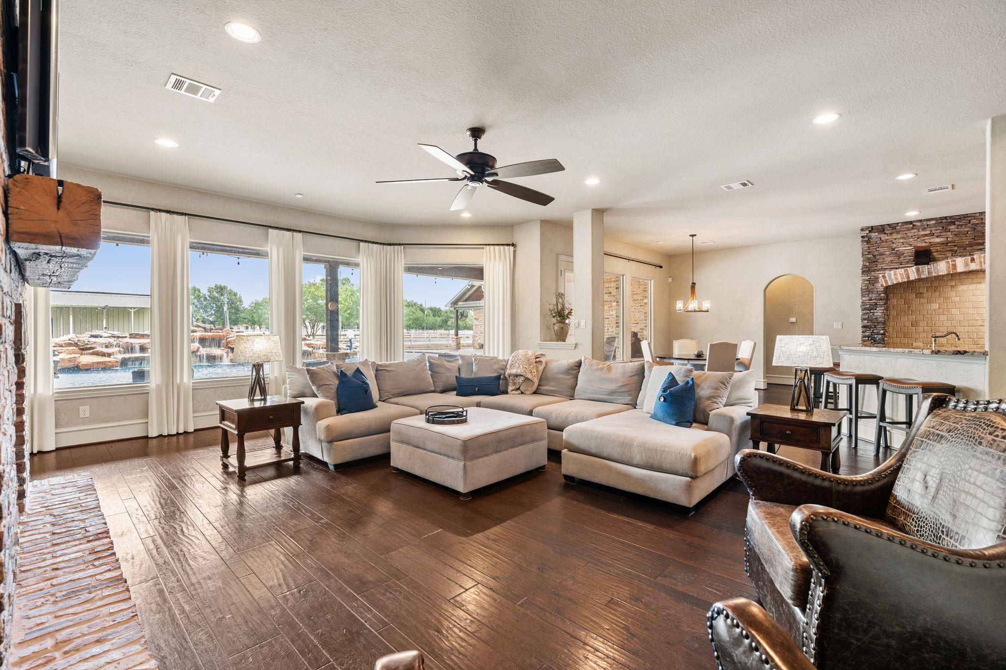 1430 Winding Canyon Court