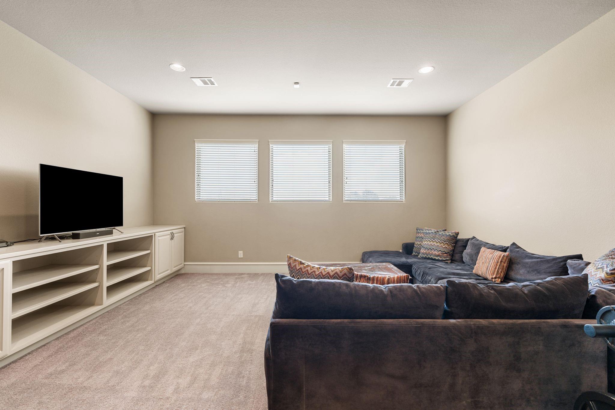 1430 Winding Canyon Court