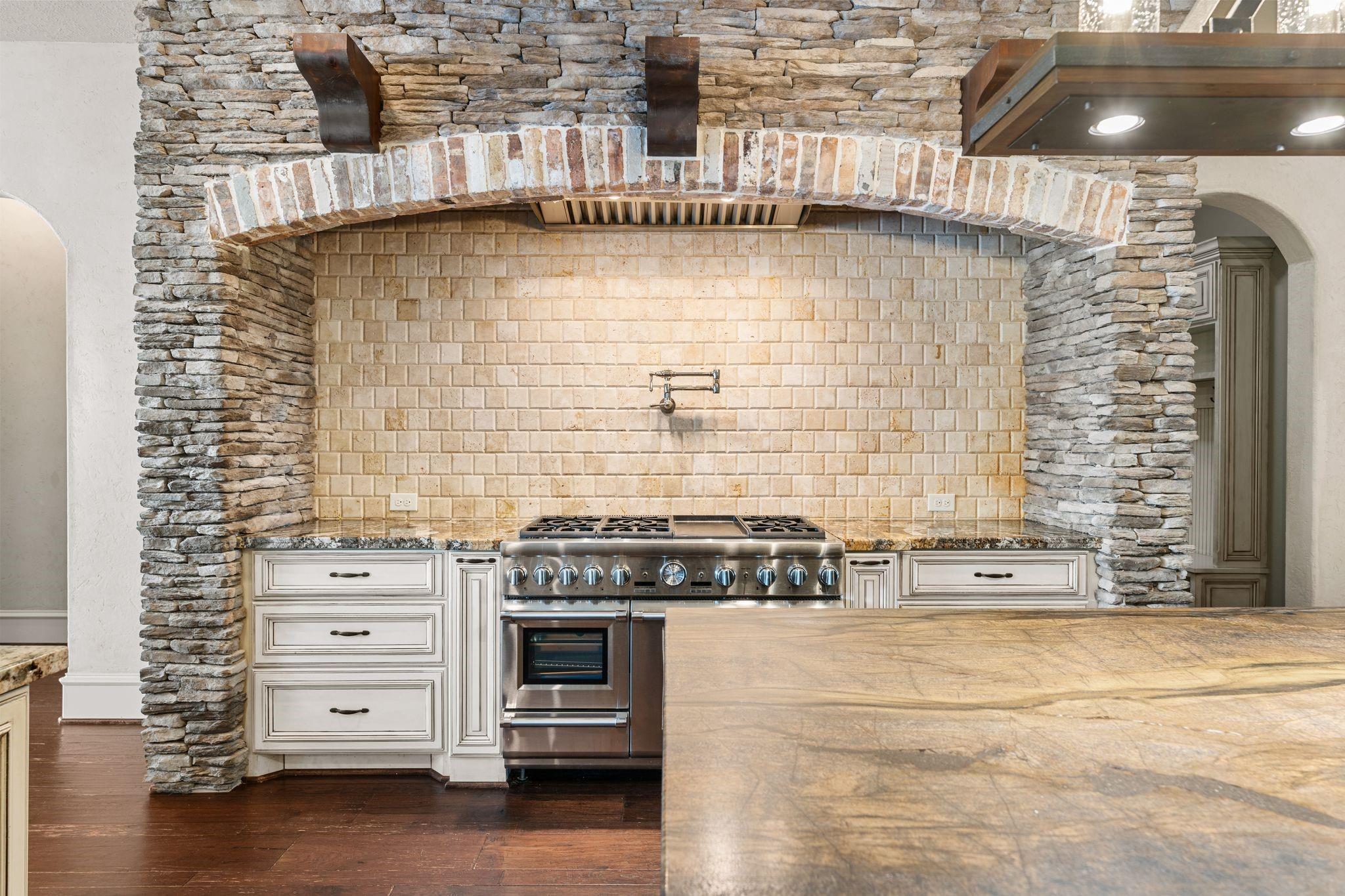 1430 Winding Canyon Court