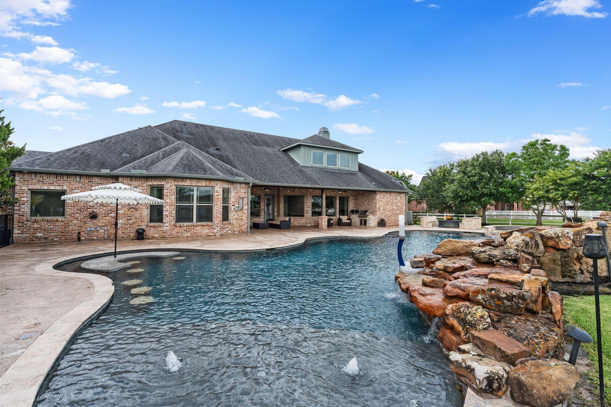 1430 Winding Canyon Court