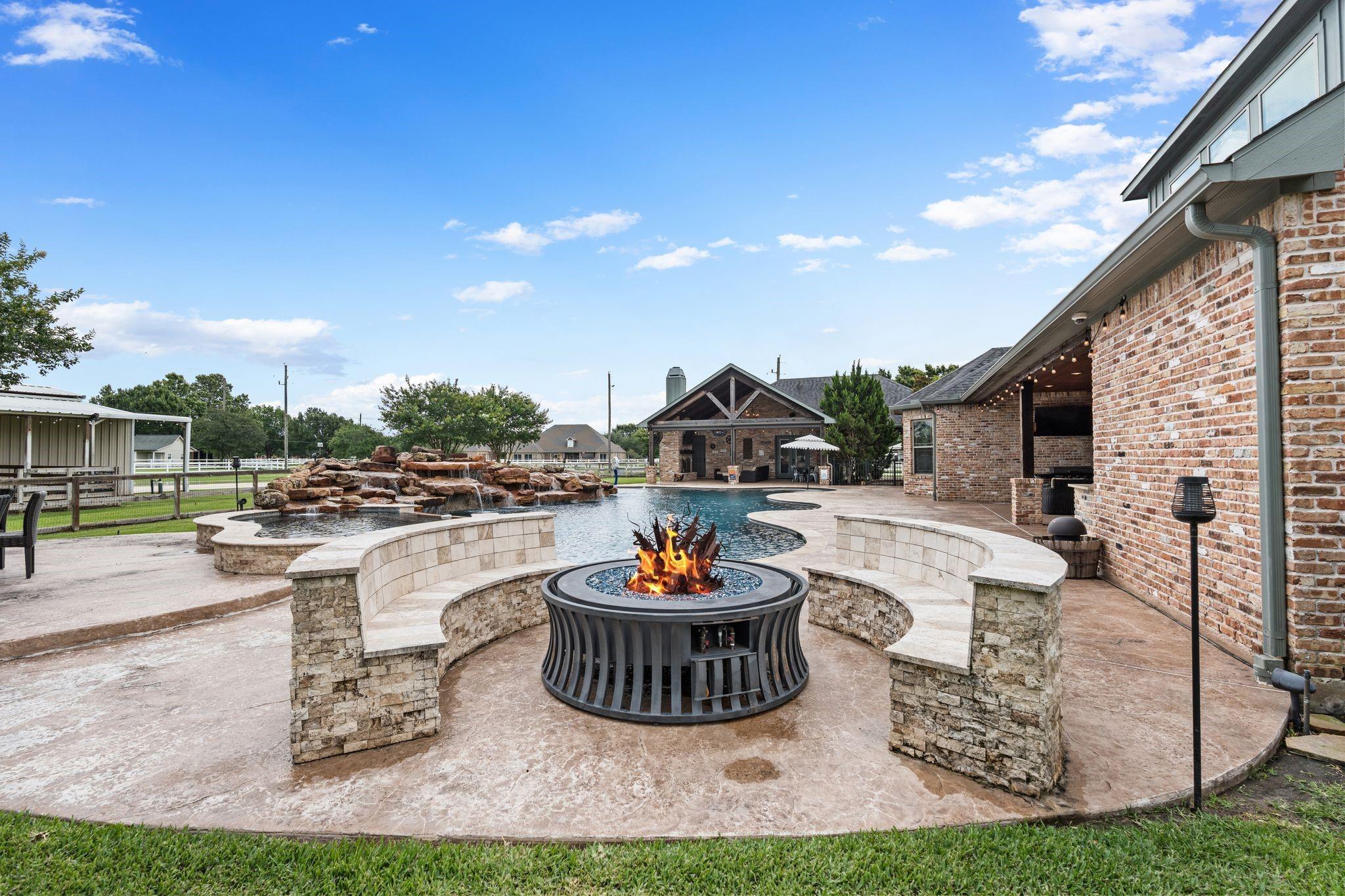 1430 Winding Canyon Court