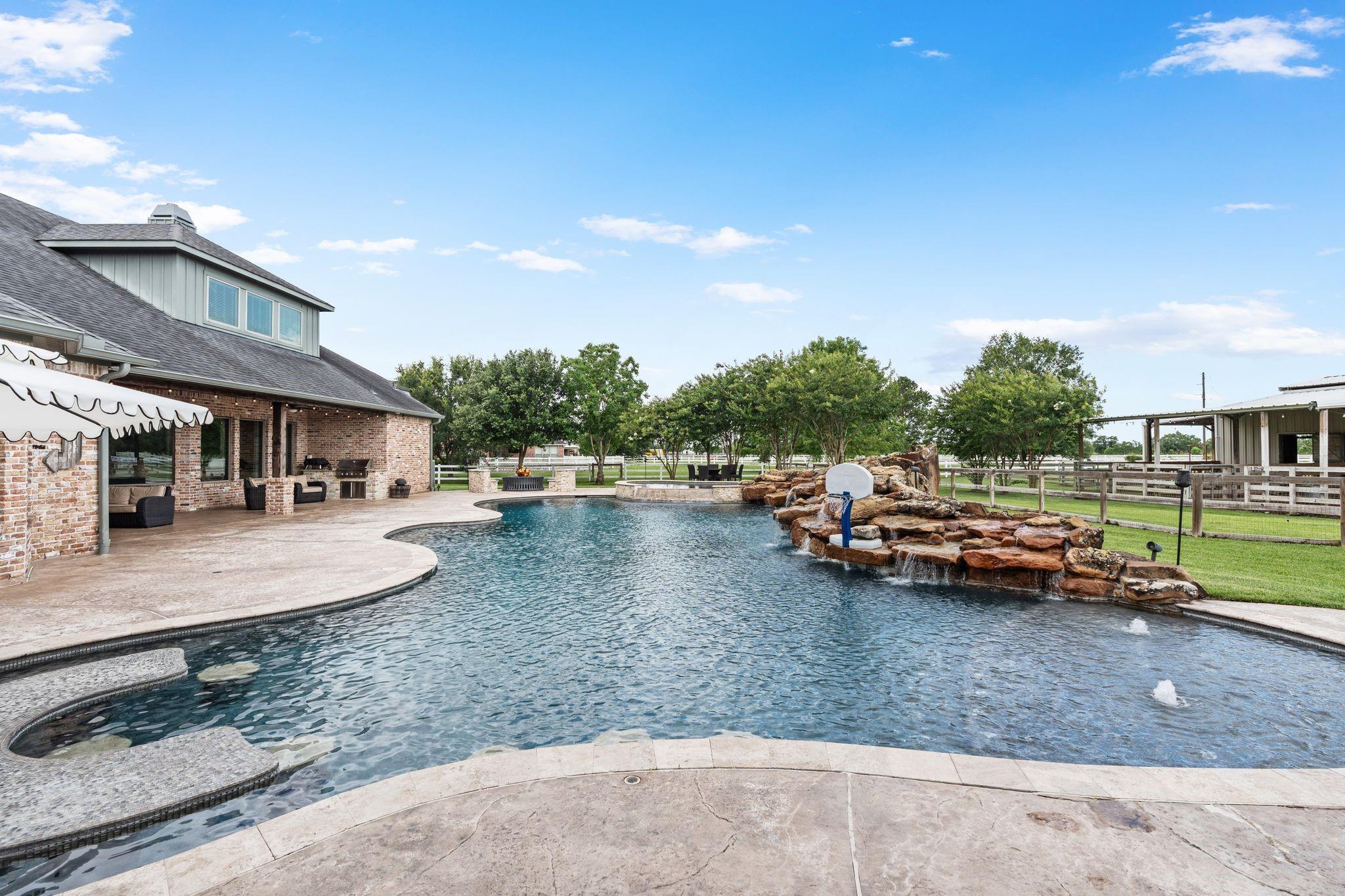 1430 Winding Canyon Court