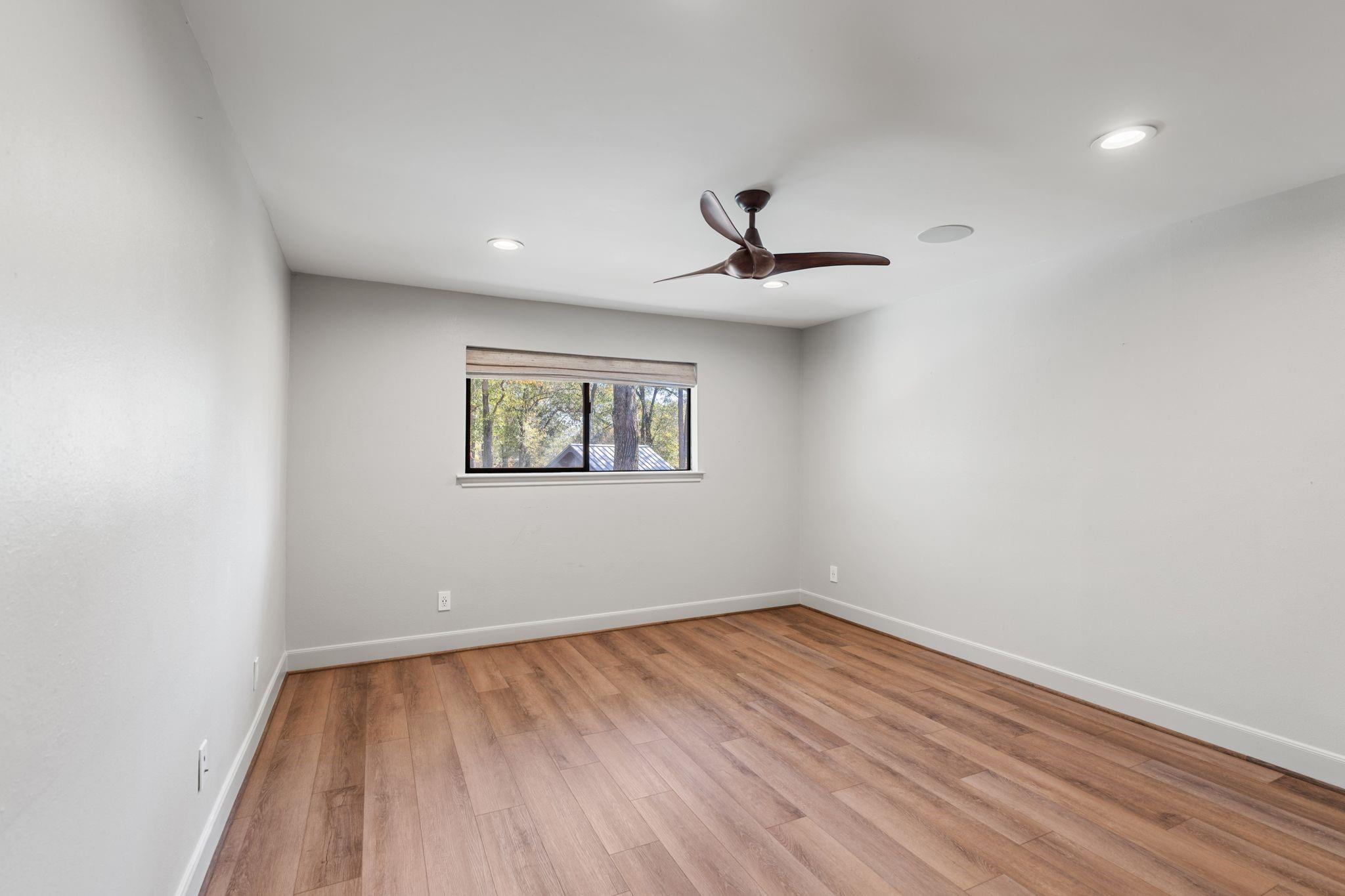 3113 N Saddlebrook Lane