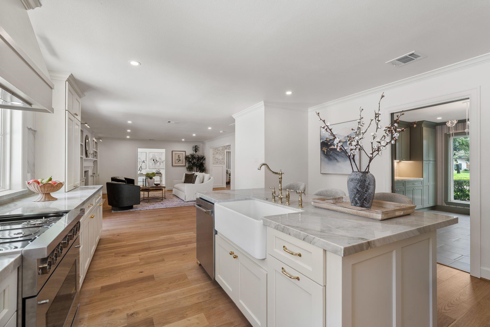 10806 Britoak Lane