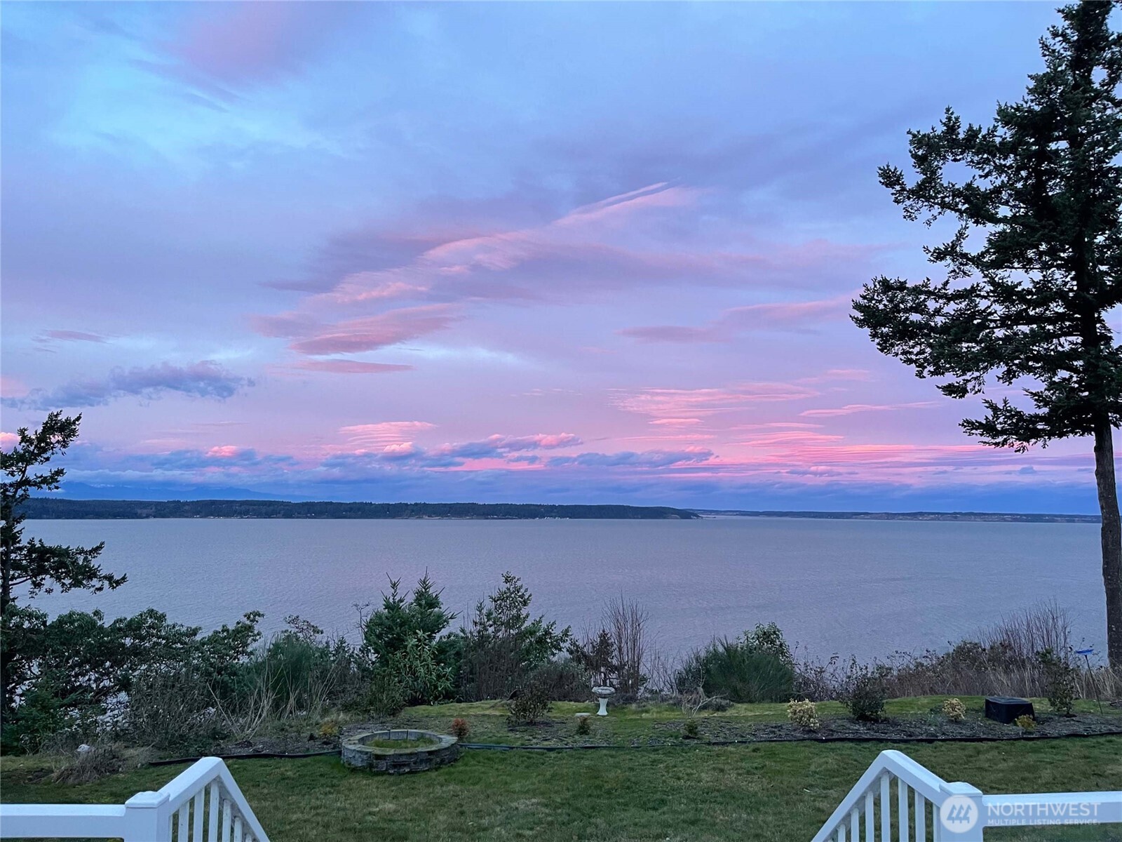 90 Edgewater Drive