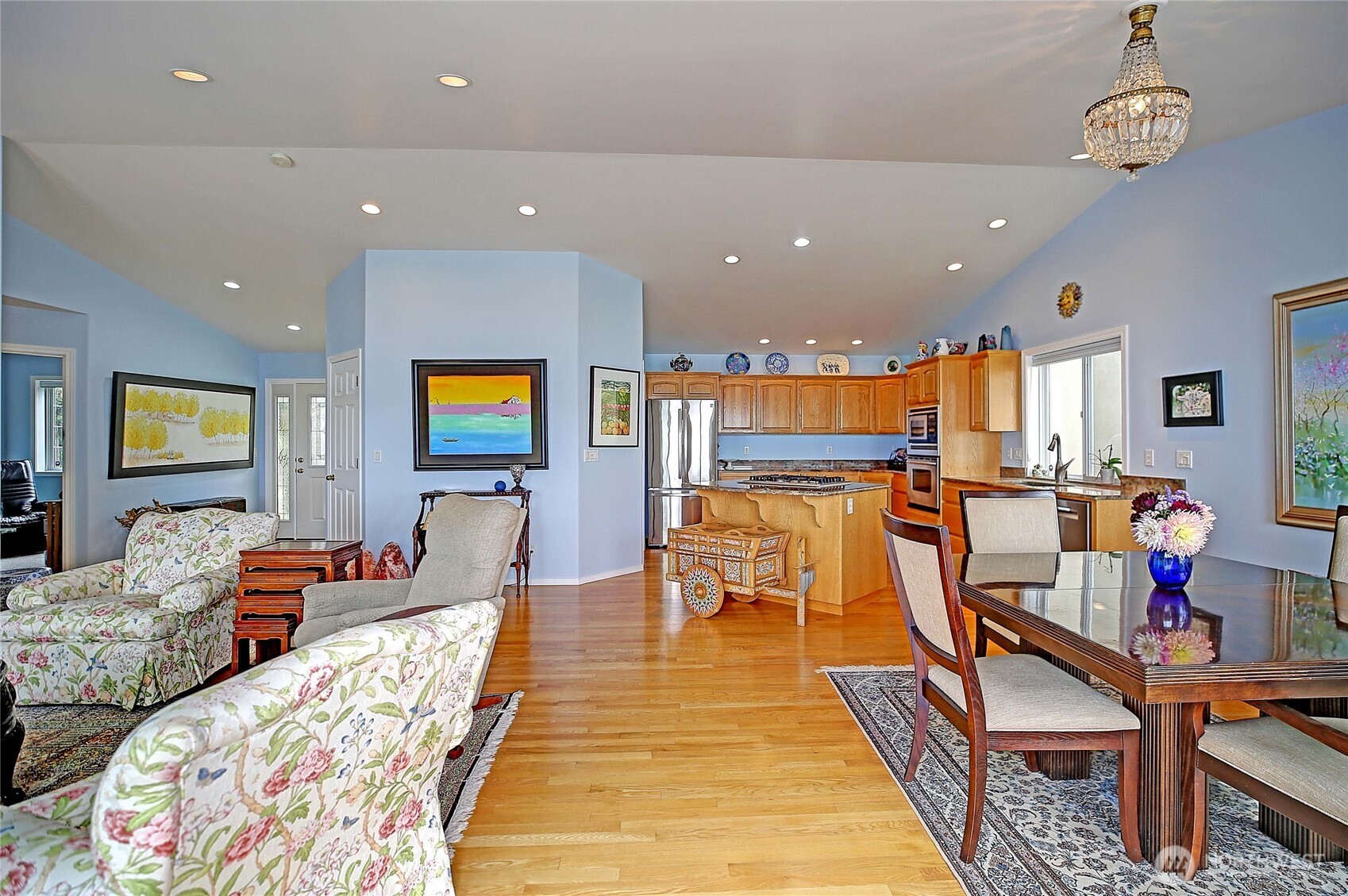 90 Edgewater Drive