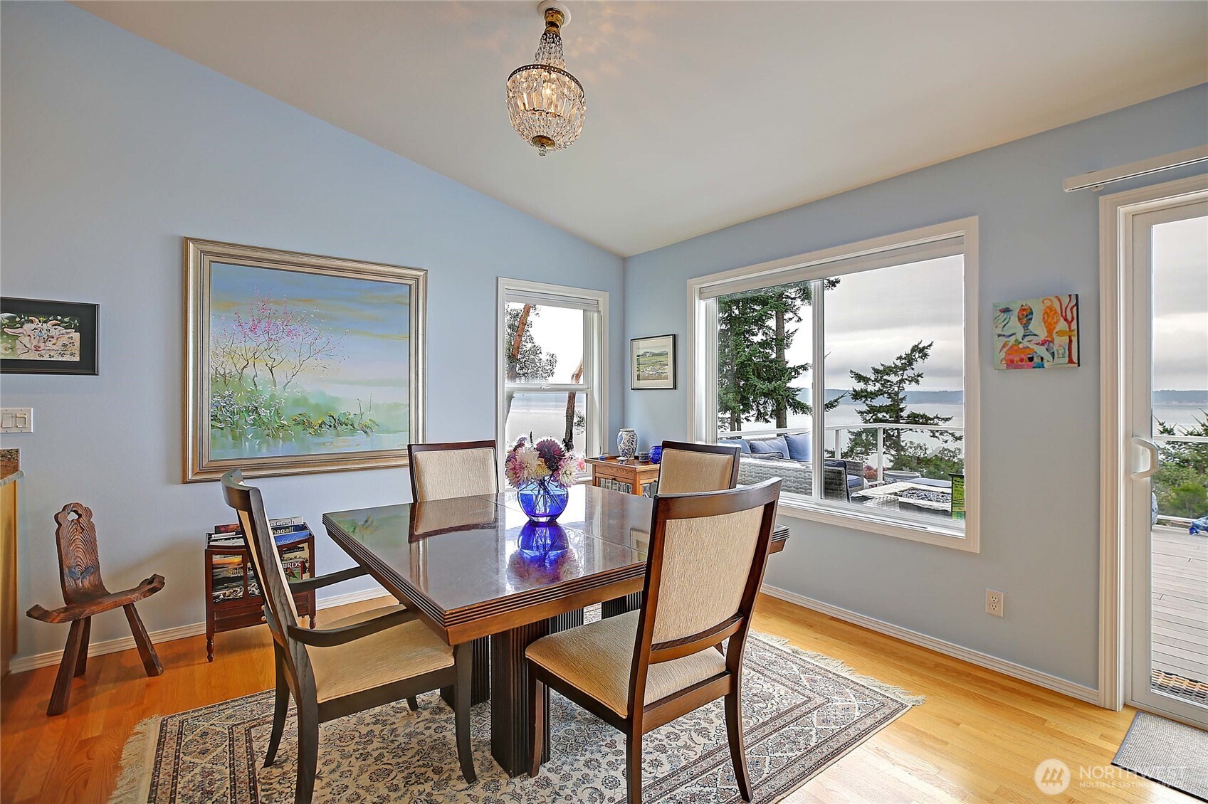 90 Edgewater Drive