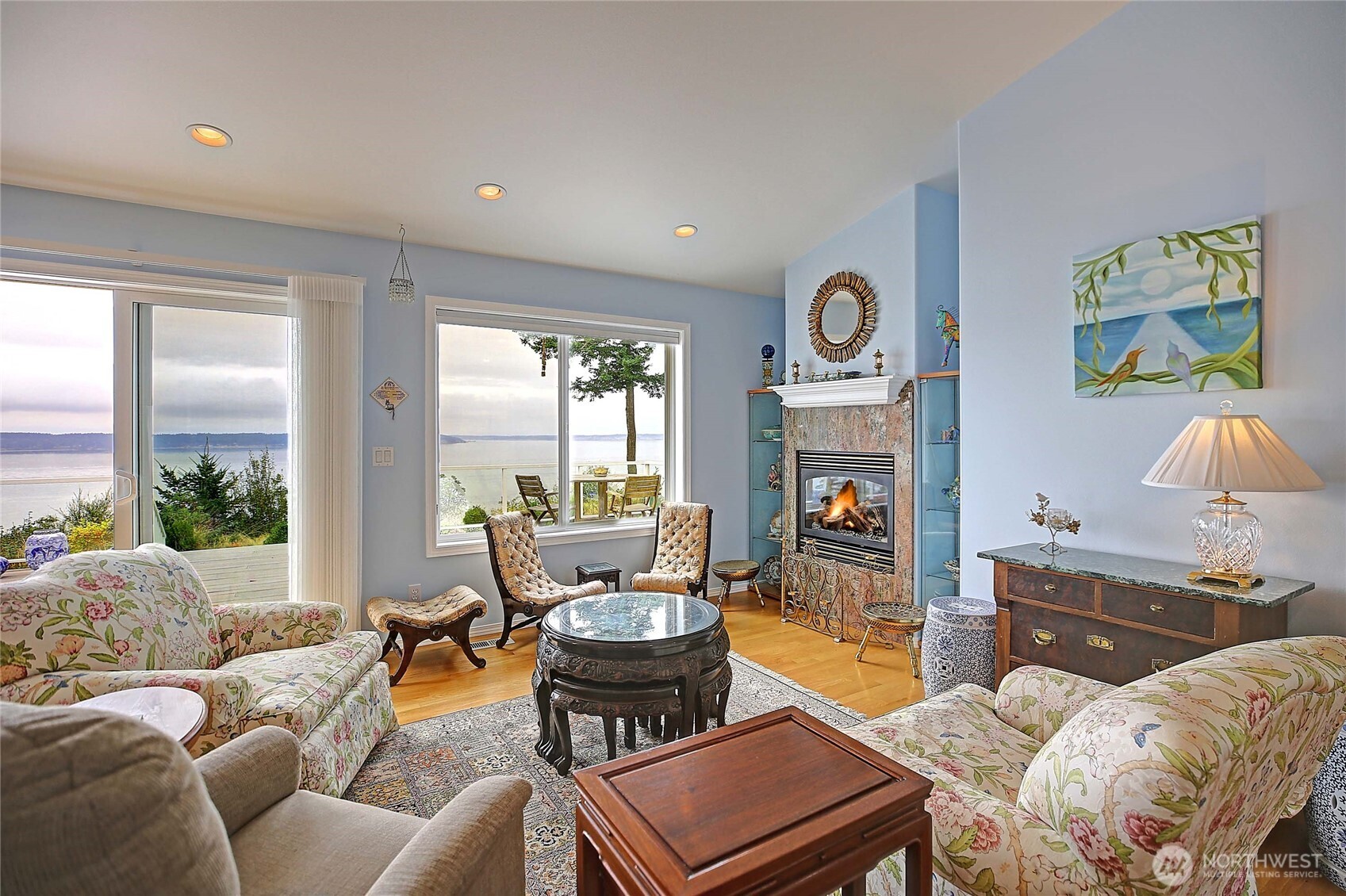 90 Edgewater Drive