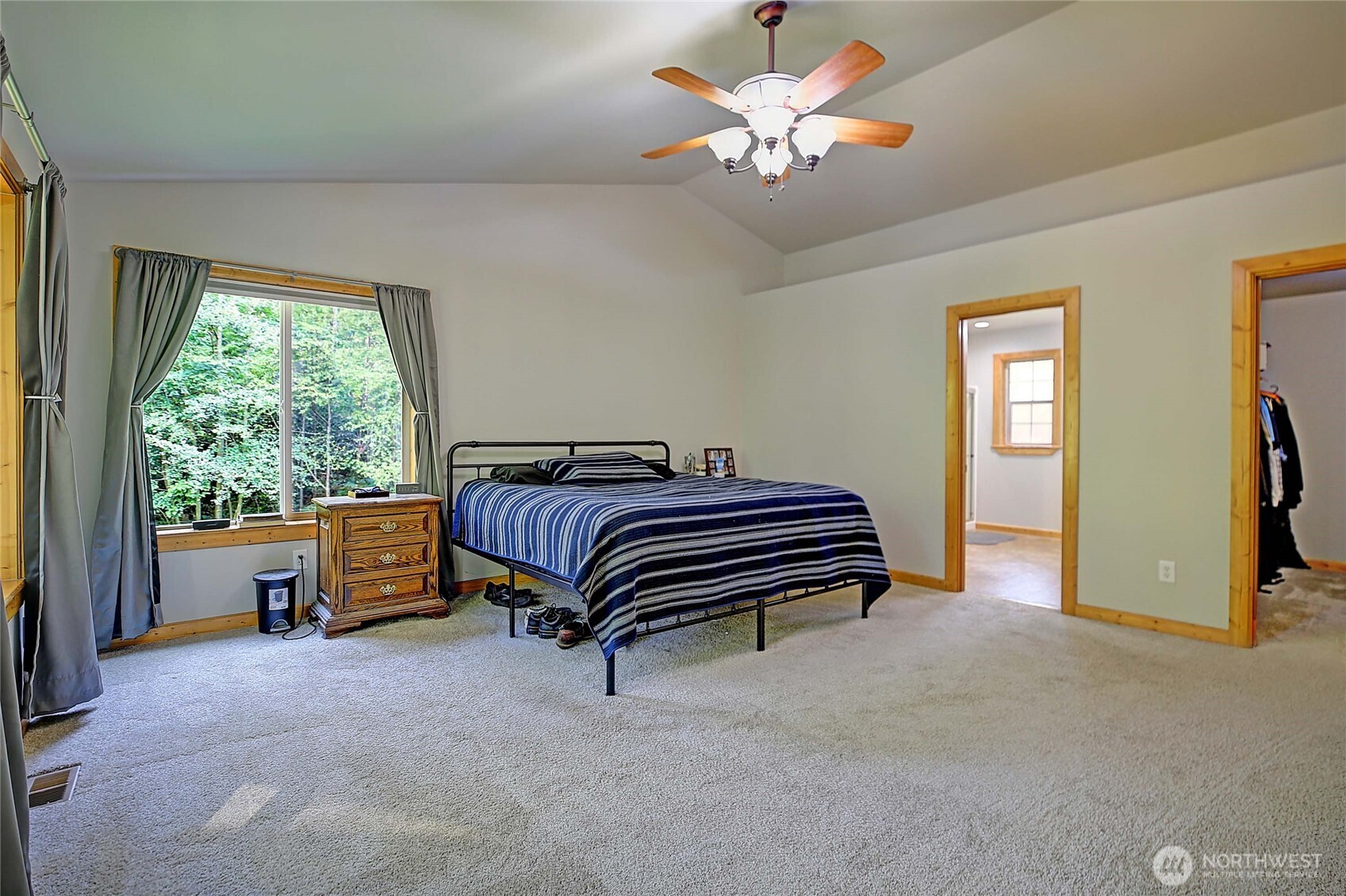 435 NW Camano Drive