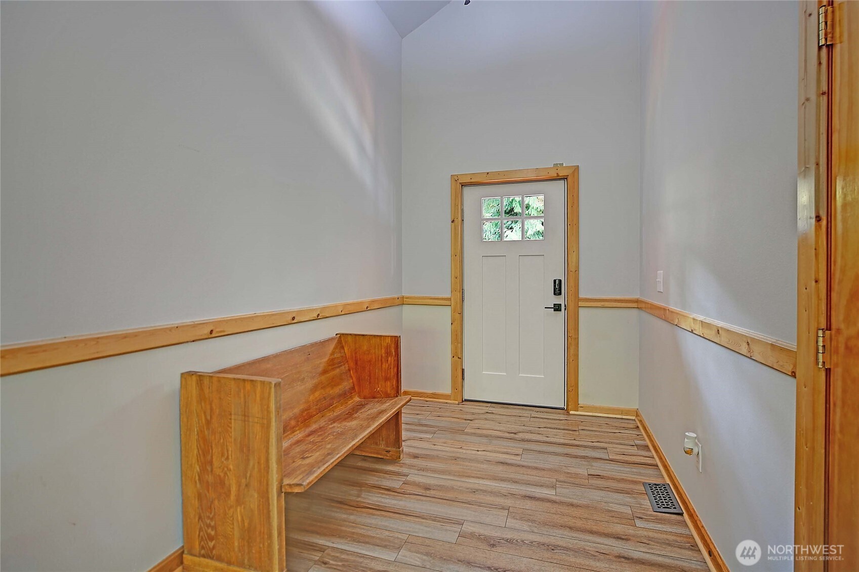 435 NW Camano Drive