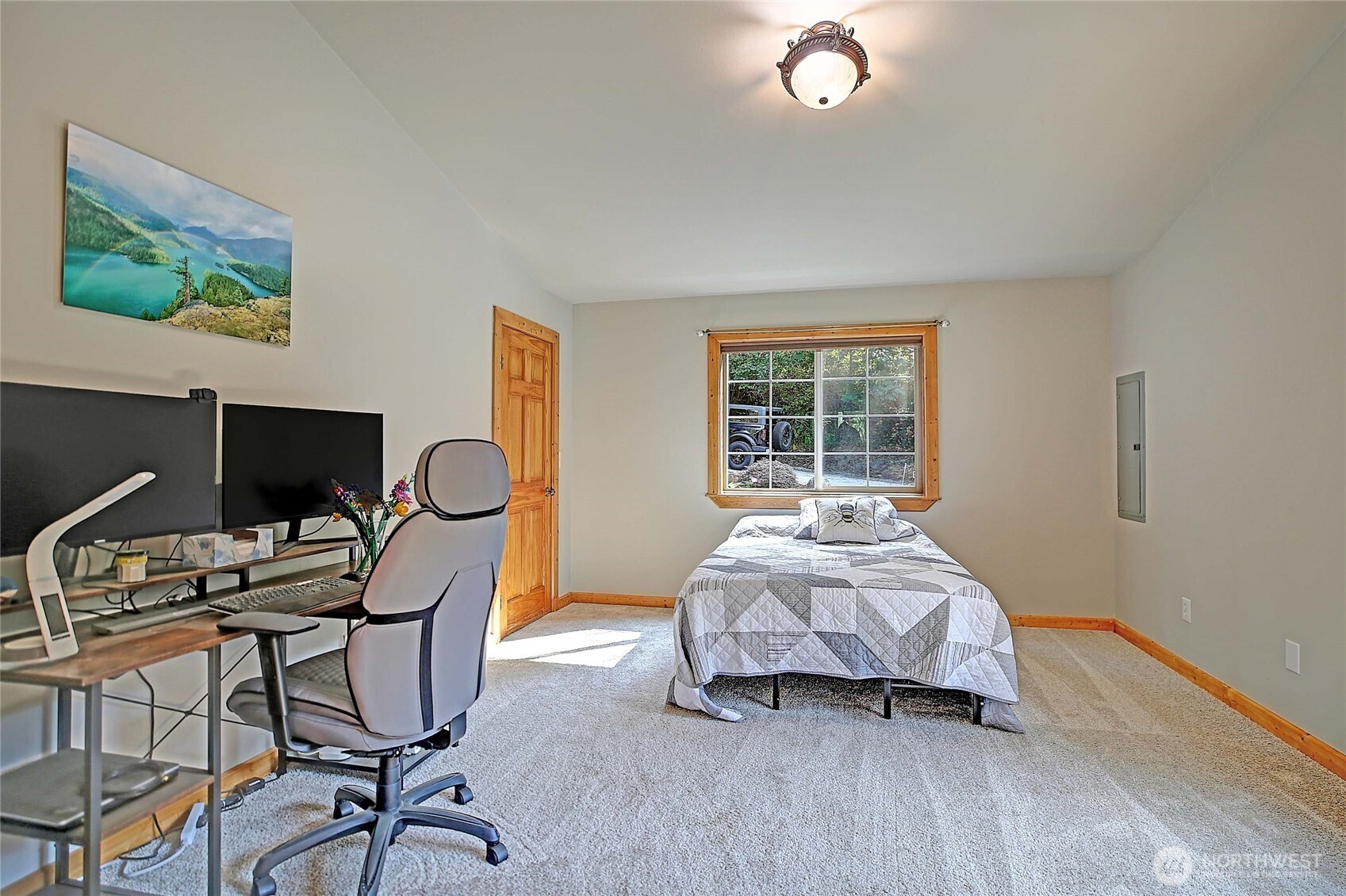435 NW Camano Drive