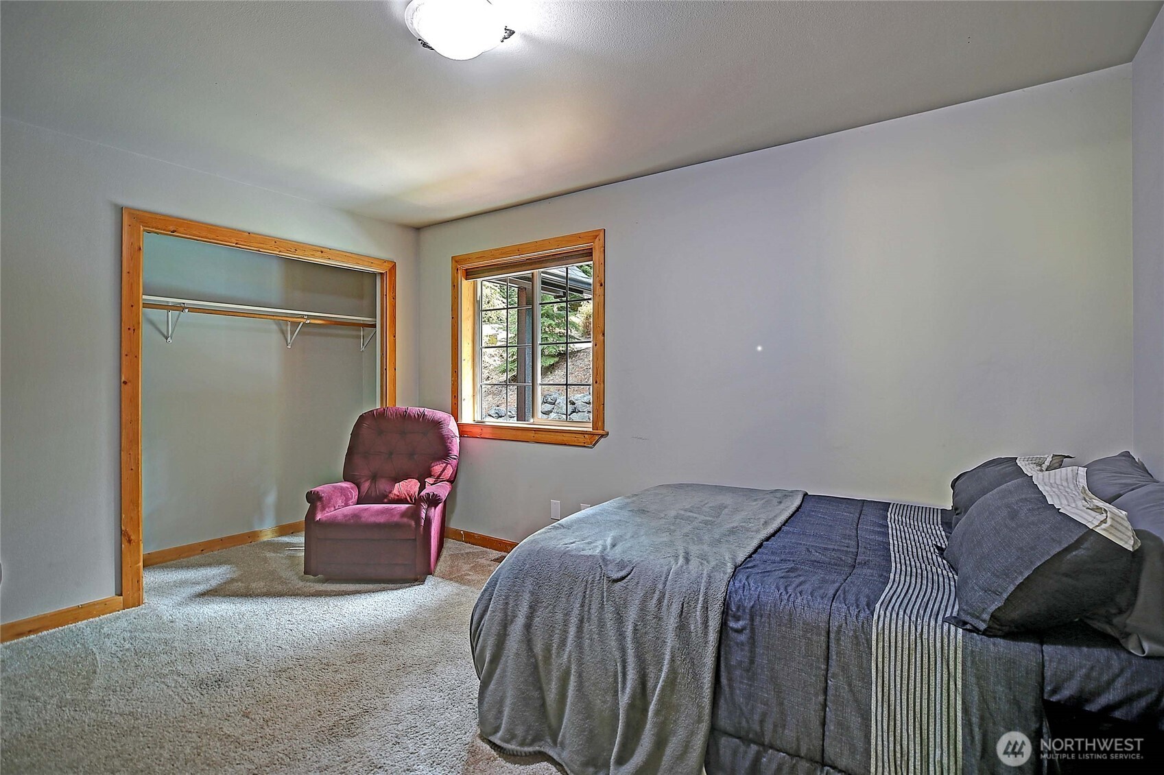 435 NW Camano Drive